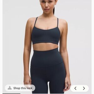 lululemon athletica navy Flow Y Bra Nulu
Light Support